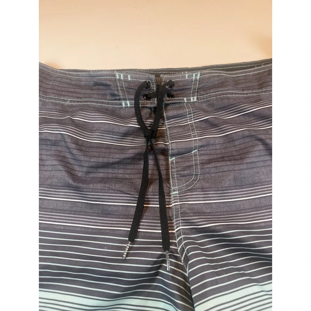O Neill Mens Board Shorts 40 Grey/BLK/Blue Striped‎ Drawstring Cargo Pocket